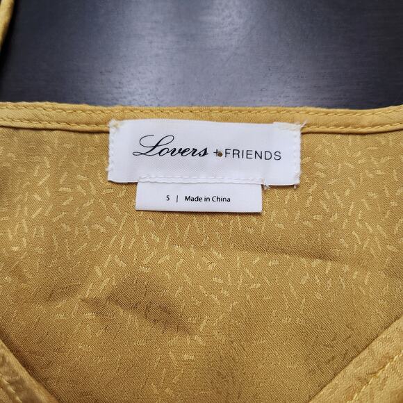 NWOT Lovers + Friends Hopeless Romantic Wrap Blouse Size Small - Picture 3 of 7